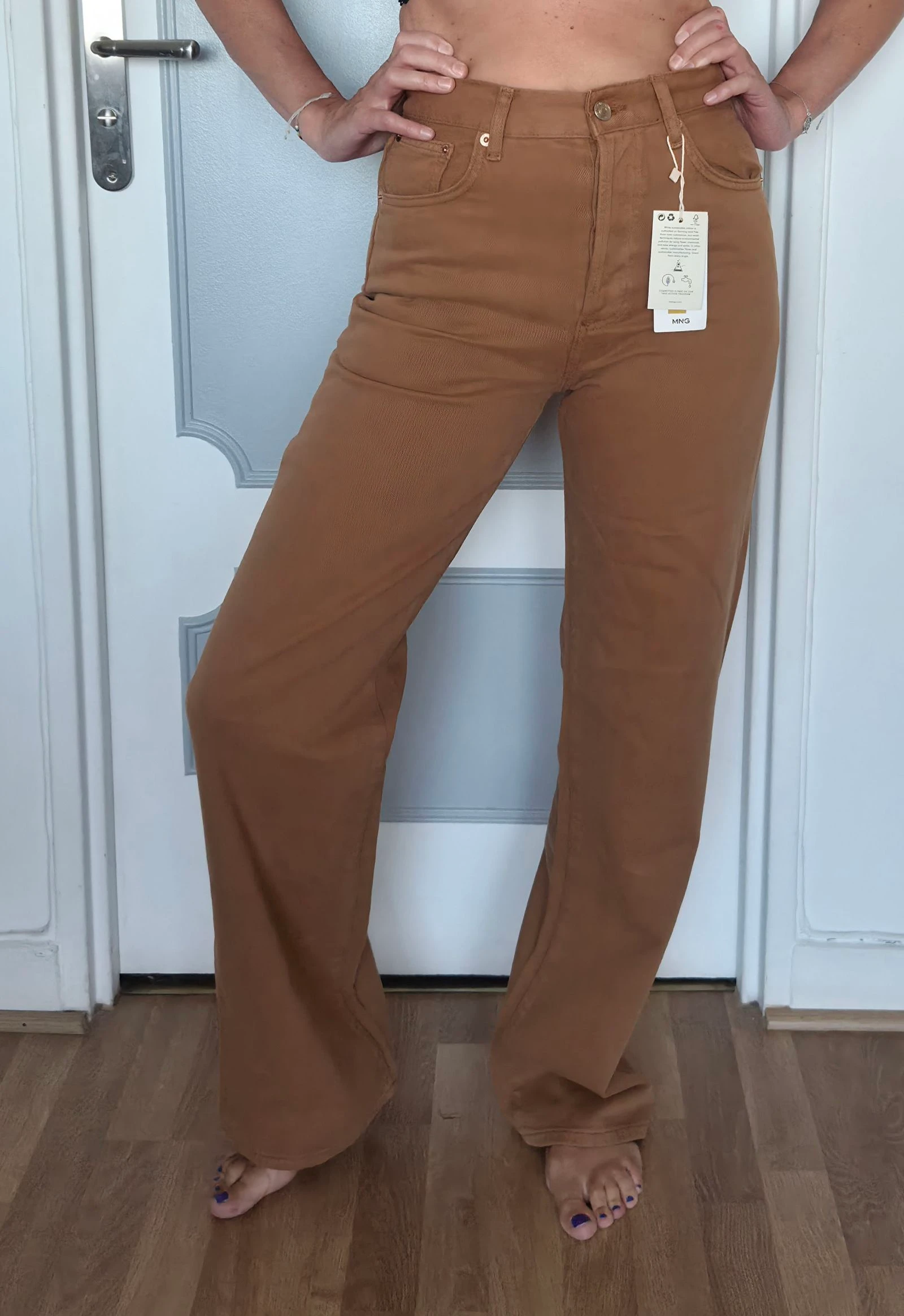 Jean large Neuf Mango